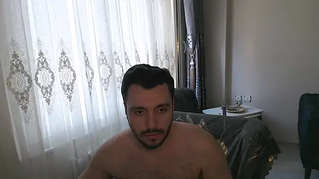 handsomeee04 online show from July 10, 4:49 am