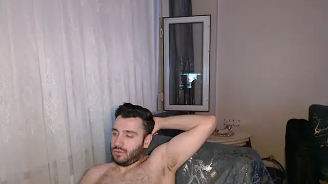 handsomeee04 online show from July 11, 10:45 pm