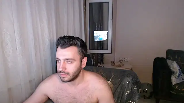 handsomeee04 online show from July 5, 10:50 pm