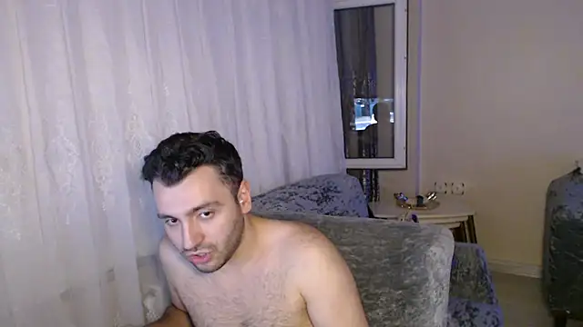handsomeee04 online show from June 26, 10:12 pm