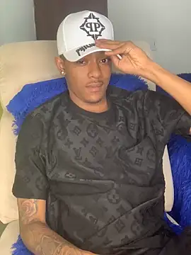 Boy cock18 online show from October 22, 8:11 pm