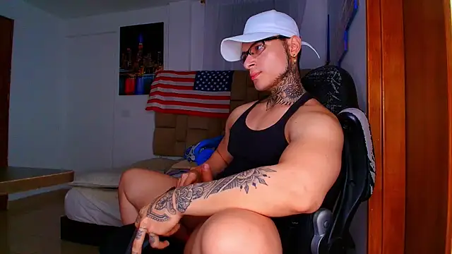 DennisWalkerr online show from November 9, 12:25 am