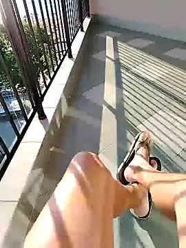kevincumporn online show from June 14, 4:03 am