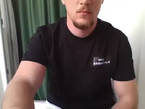 Snapshot of couplehot992 chatting on March 12, 2:12 pm couplehot992 online show from March 12, 2:12 pm