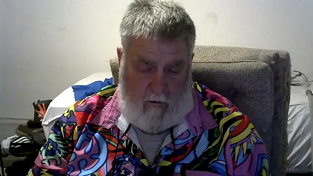 viejo oso online show from March 20, 3:43 am