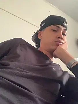 Br4ndxpimm online show from April 7, 7:25 pm