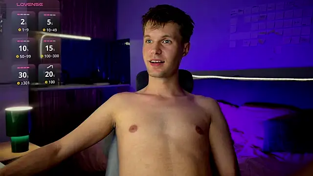 Leonnextdoor online show from July 6, 6:54 pm