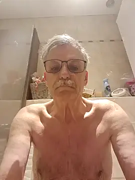 sexyarthur71 online show from December 31, 7:10 am