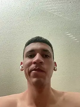 leisurelycriminal online show from January 2, 5:39 pm