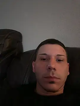 Snapshot of bryshawnee chatting on January 25, 9:15 am bryshawnee online show from January 25, 9:15 am