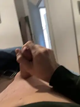 Pierre22000 online show from December 14, 12:23 pm