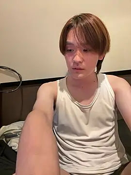 riku38777 online show from April 19, 1:21 pm