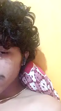 CosmicEmuu online show from January 12, 8:25 pm