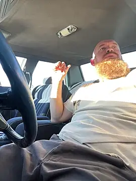 32XRedBeard online show from February 7, 9:42 pm