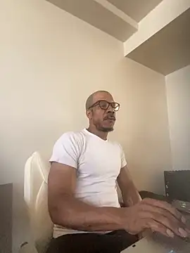 MrDaddyBbSnake online show from September 8, 4:50 pm