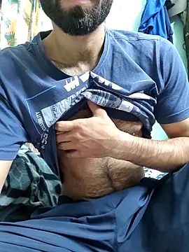 TOPMOON001 online show from November 27, 5:22 am