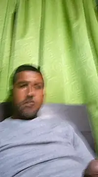 Snapshot of ElHades086 chatting on January 13, 1:45 am ElHades086 online show from January 13, 1:45 am