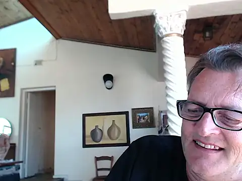 itsmeyes69 online show from July 16, 12:34 pm