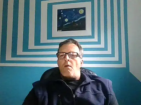 itsmeyes69 online show from April 12, 1:56 pm