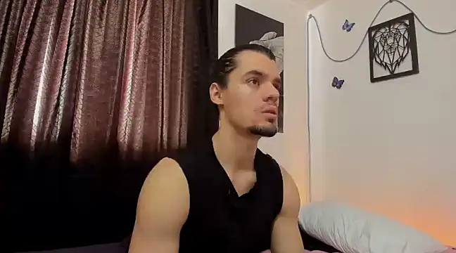 maxi styles online show from March 17, 7:48 pm