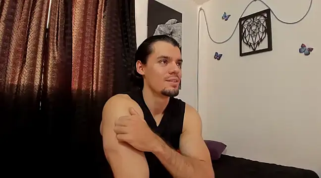 maxi styles online show from January 12, 10:12 pm