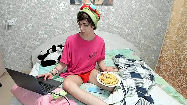 Timothy Fox online show from February 2, 1:02 am