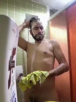 leonardohot1987 online show from March 21, 3:33 am