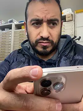 leonardohot1987 online show from December 15, 8:50 pm