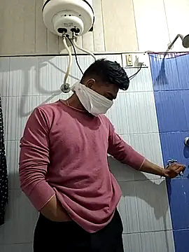13horny13 online show from March 16, 3:25 am