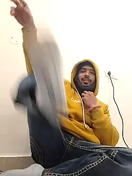 13horny13 online show from January 10, 9:34 am