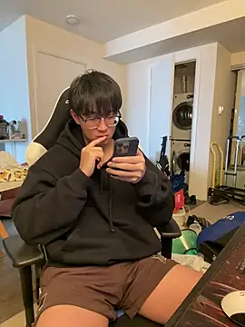 HHAARRYYXXL online show from January 31, 3:11 pm