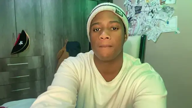 snotLoud online show from April 27, 10:26 pm