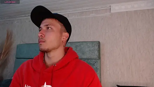 BrandonColee online show from March 9, 11:58 am