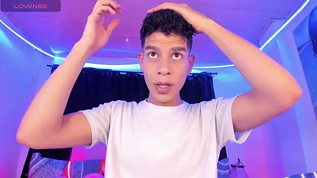 Ethan Boyy online show from March 24, 8:57 pm