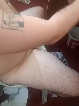 edivalll32 online show from February 5, 4:25 pm