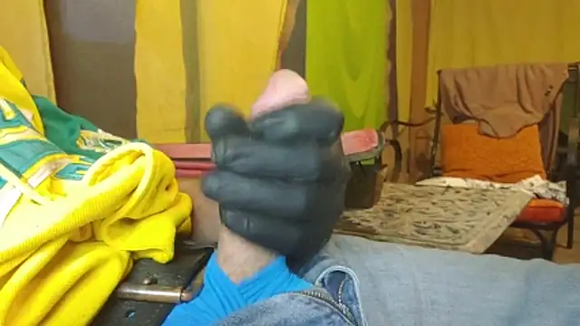 bwcbeat83 online show from February 26, 1:40 am