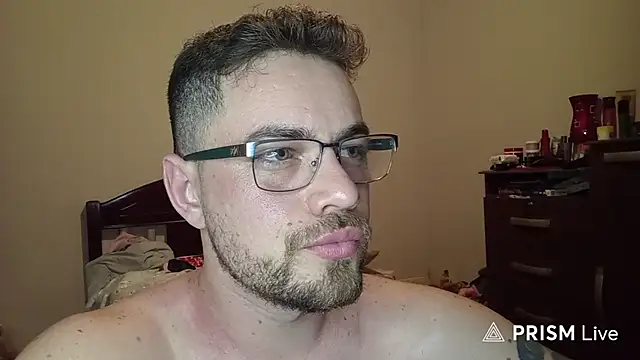 Dyllan   online show from July 7, 1:38 am