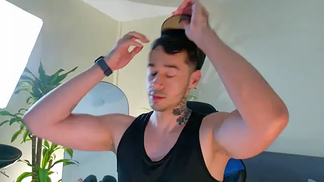 Salvatore costa online show from November 19, 4:23 am