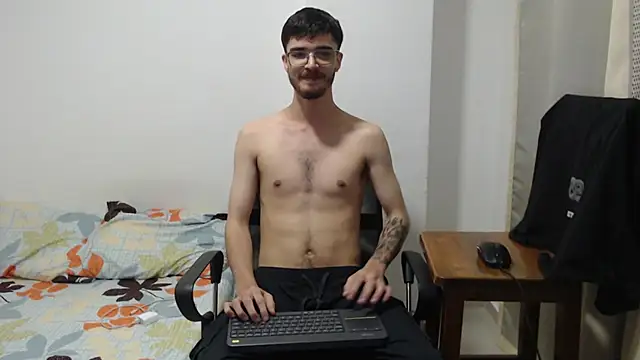 Aleex Miller online show from November 25, 6:15 am