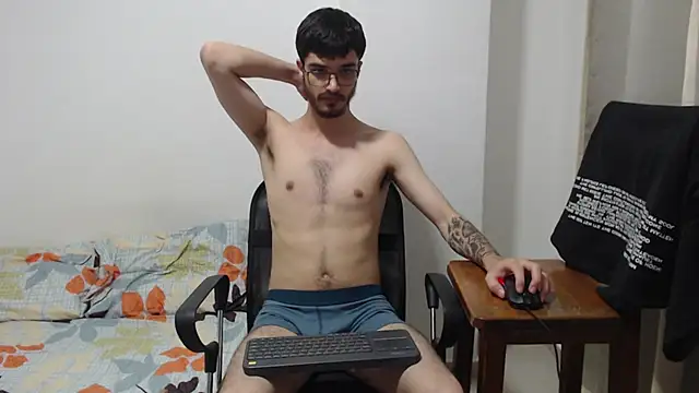 Aleex Miller online show from November 15, 5:31 am