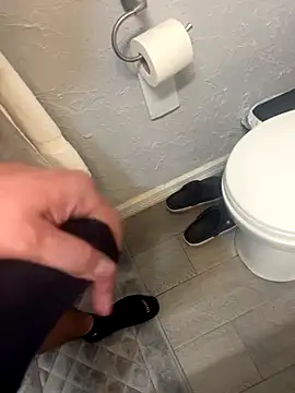 Snapshot of Diegoalejandro0Oo chatting on October 5, 1:09 am Diegoalejandro0Oo online show from October 5, 1:09 am