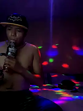 Snapshot of Blade_Ryder666 chatting on October 7, 2:37 am Blade Ryder666 online show from October 7, 2:37 am