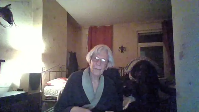 rosanetrav online show from February 12, 12:16 am