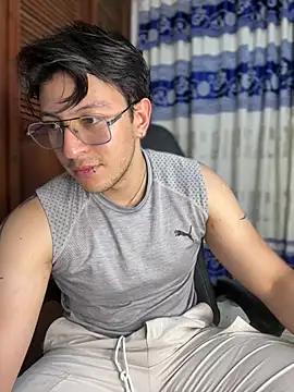 Amon  ashford online show from April 5, 3:14 am