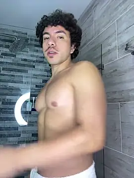 Snapshot of ttylloserxxx chatting on January 26, 7:53 am ttylloserxxx online show from January 26, 7:53 am