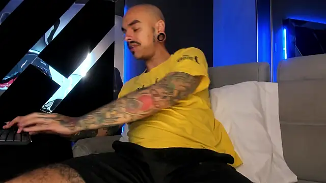 kaletattoo online show from July 29, 11:20 am