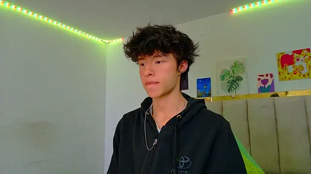 Juanmres online show from July 14, 6:03 pm