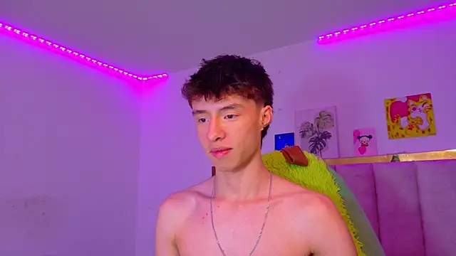 Juanmres online show from August 4, 7:18 pm