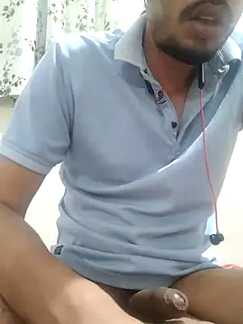 Snapshot of letsfunss008 chatting on February 13, 6:27 pm letsfunss008 online show from February 13, 6:27 pm