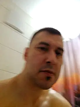 nehasitvodou online show from February 18, 11:35 pm